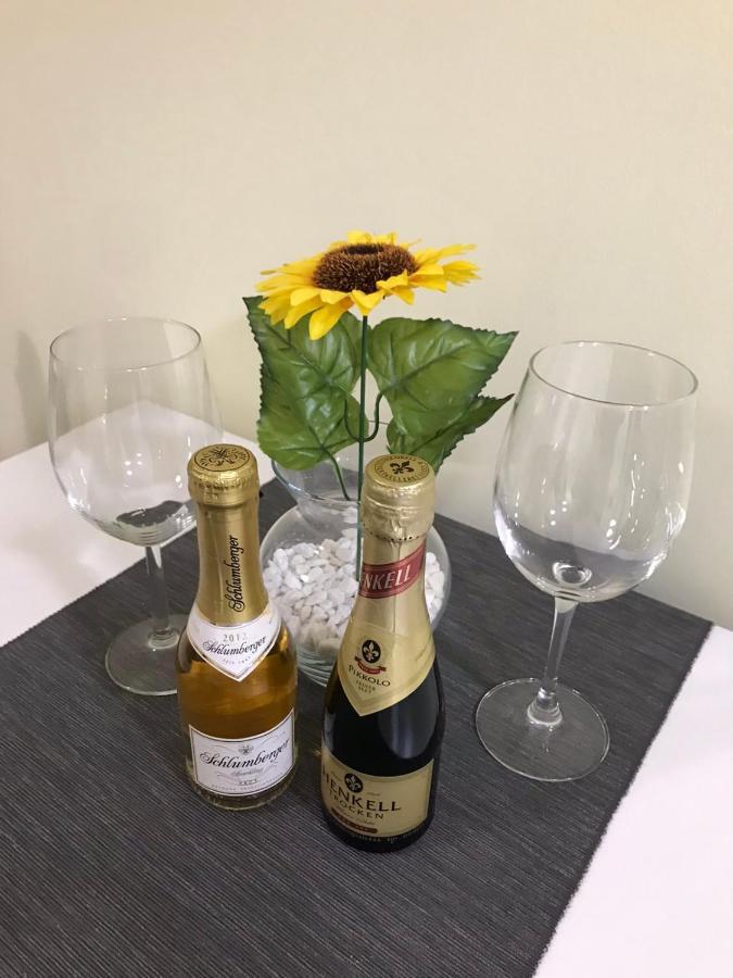 Apartment Sunflower021 Нови Сад Екстериор снимка