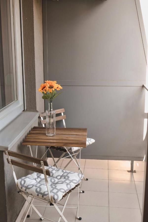 Apartment Sunflower021 Нови Сад Екстериор снимка