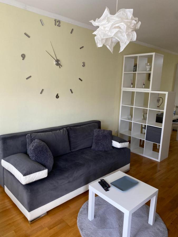 Apartment Sunflower021 Нови Сад Екстериор снимка